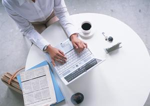 資料作成代行業になる方法について